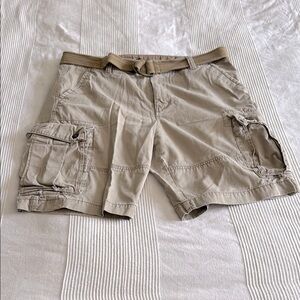 Old Navy Tan Cargo Shorts with Canvas Belt Size 36